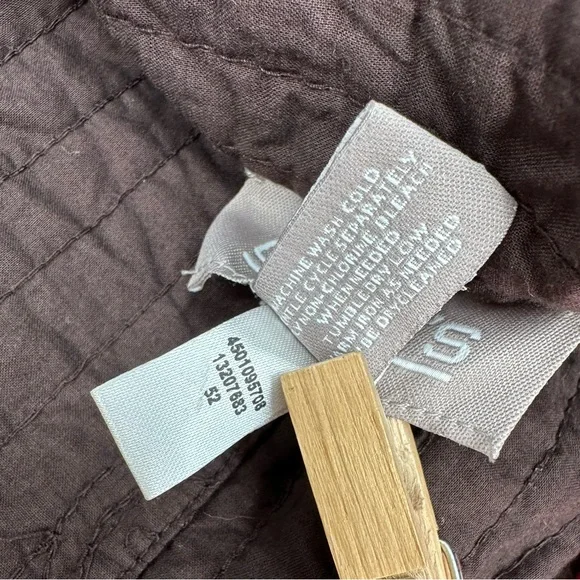 Chicos Jacket Womens 0 US Sz S 4 Red Paisley Quilted Cotton Buttons READ - Picture 8 of 11